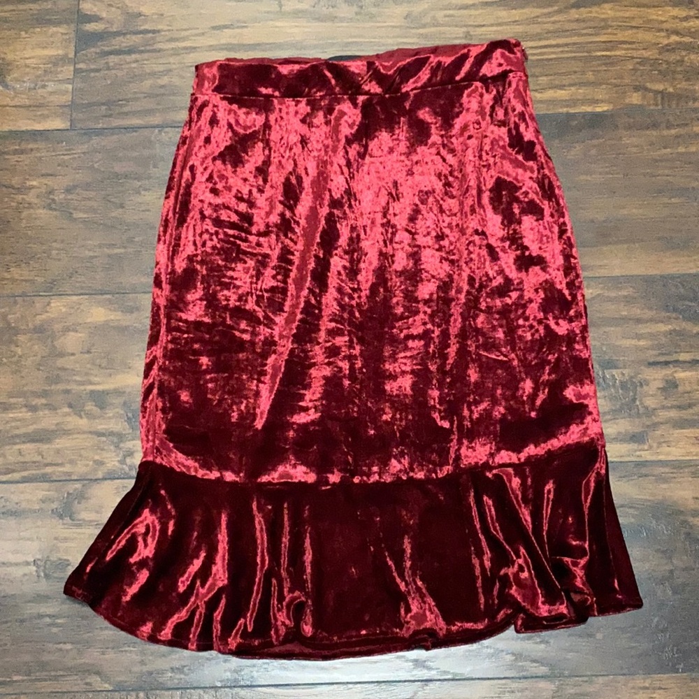 The Limited crushed velvet like slip pencil flounce skirt